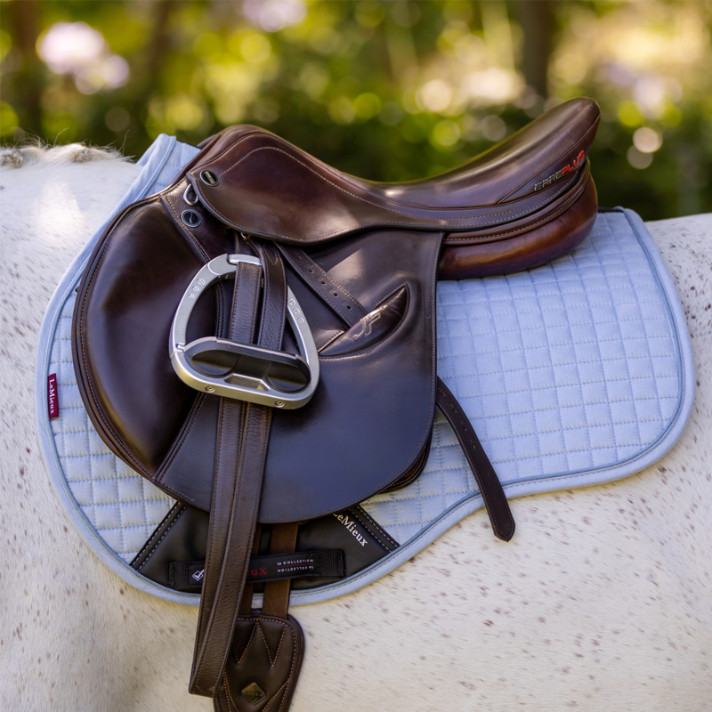 LeMieux Suede GP Square - Mist-1